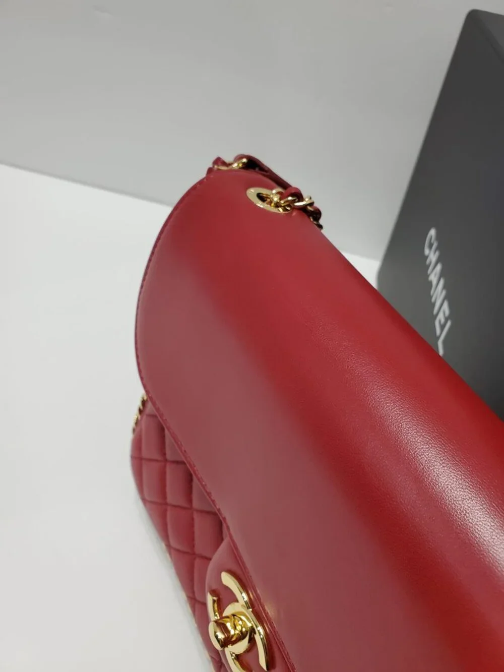 Chanel Unchained Red Leather Messenger Crossbody Flap Bag-NO DUST BAG